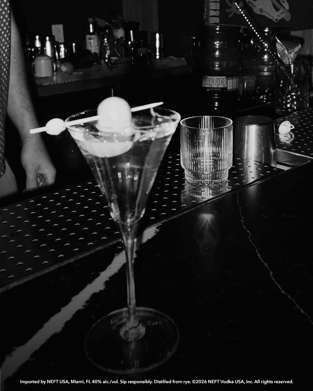 NEFT VODKA WHITE BARREL