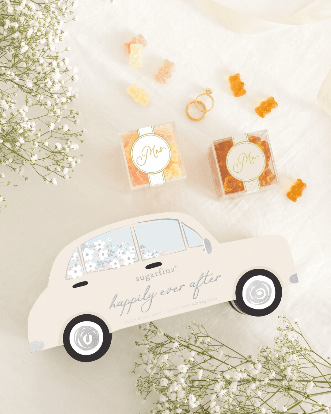 SUGARFINA MR. & MRS. HAPPILY EVER AFTER VINTAGE CAR 2 PIECE CANDY BENTO BOX