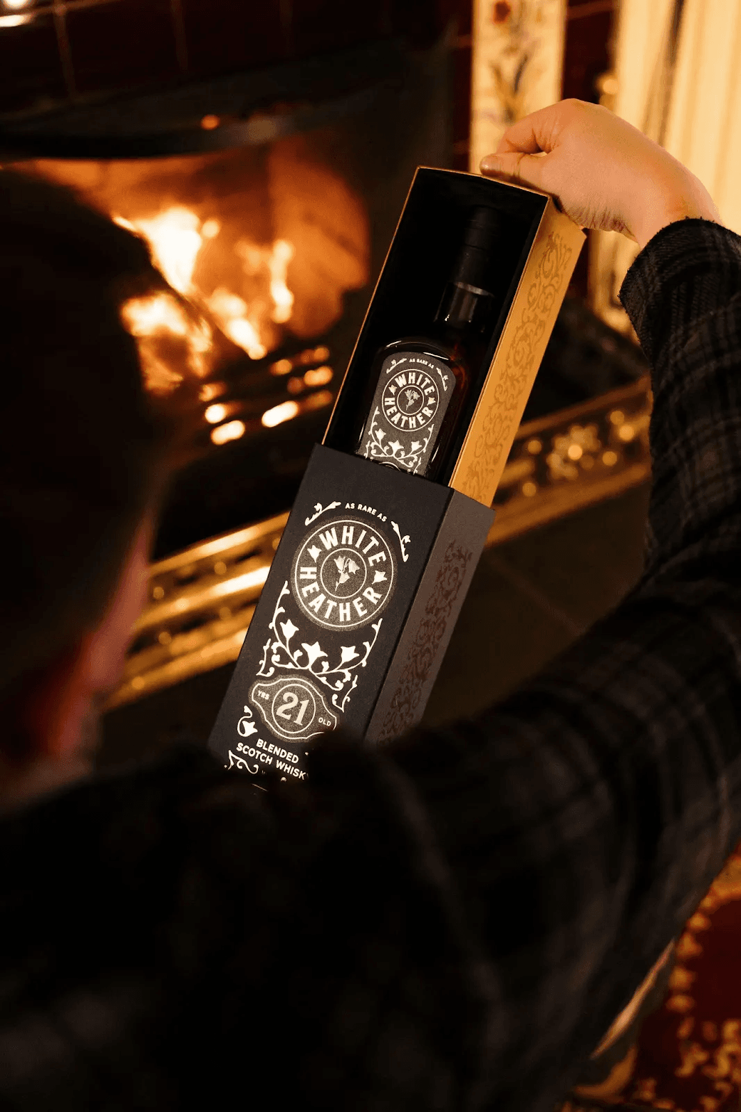 WHITE HEATHER 21 YEAR OLD SCOTCH WHISKY