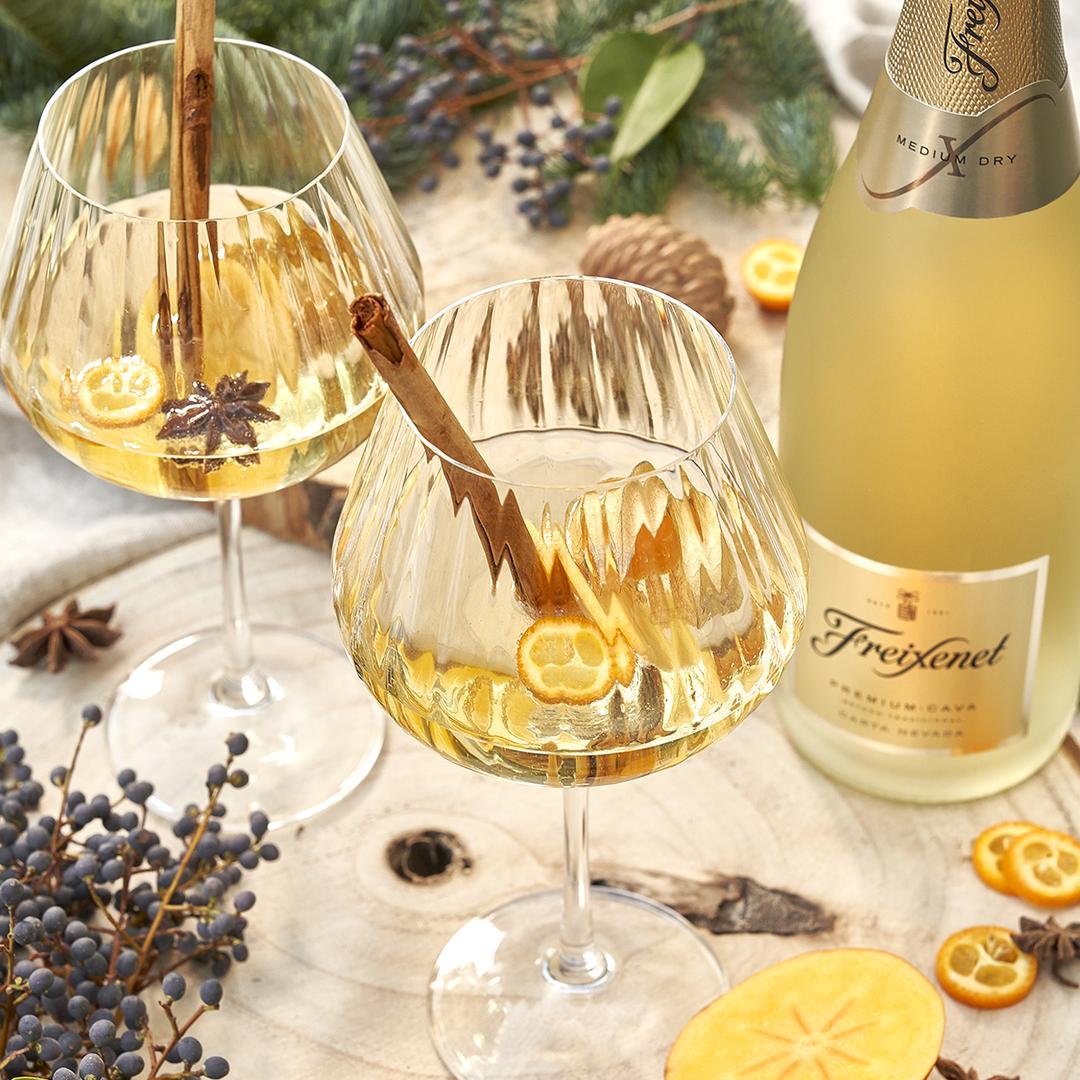 FREIXENET CARTA NEVADA MEDIUM DRY CAVA SPARKLING WINE
