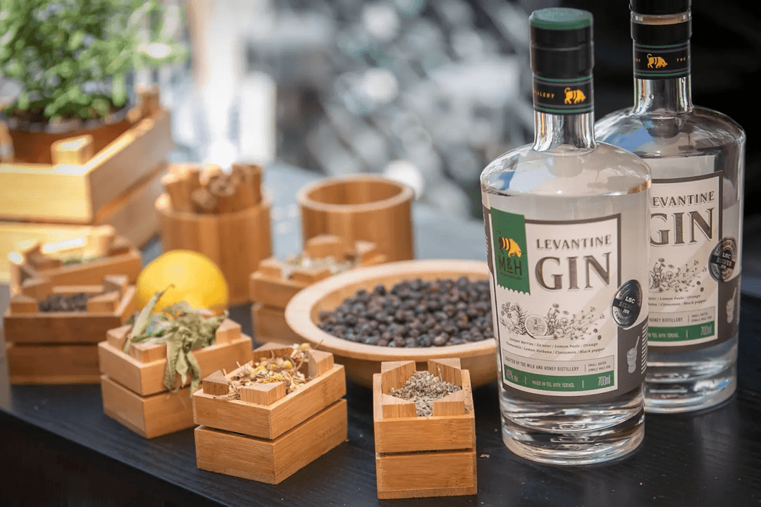 M&H LEVANTINE GIN