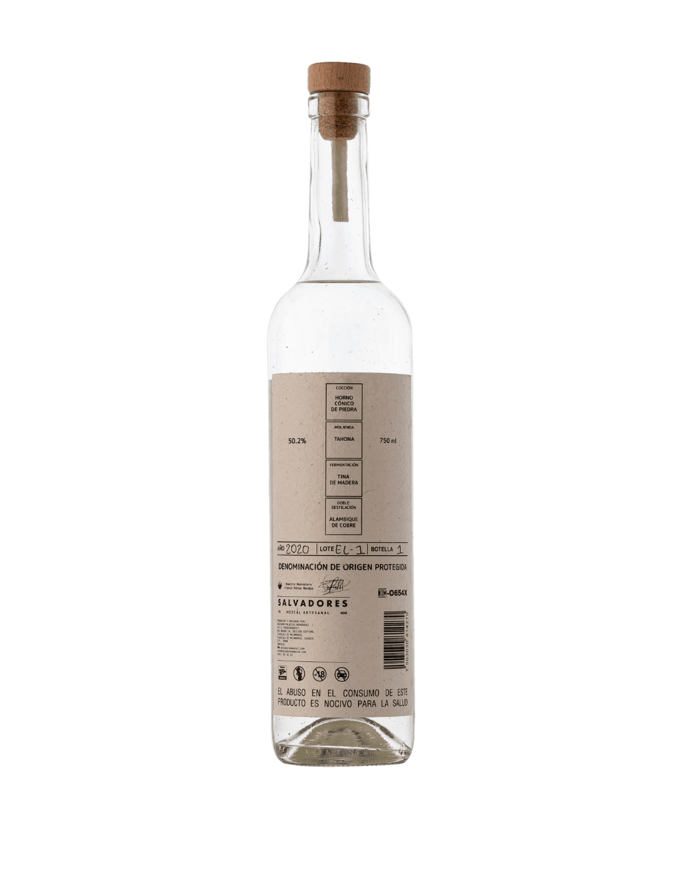 SALVADORES MEZCAL DESTILADO CON HIERBA SANTA