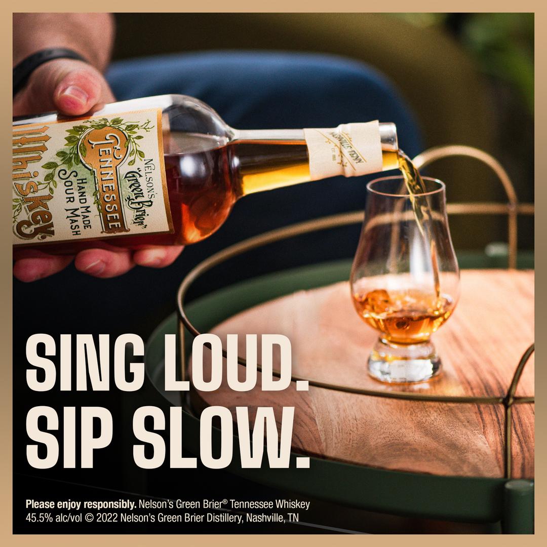 NELSON'S GREEN BRIER TENNESSEE WHISKEY HAND MADE SOUR MASH WHISKEY