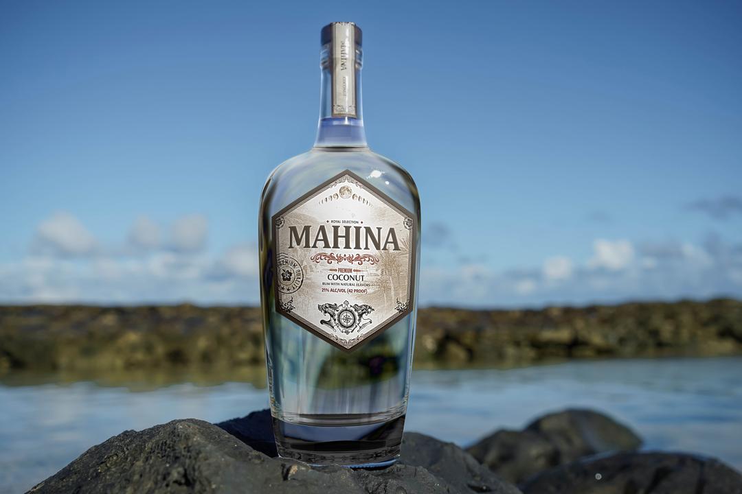 MAHINA COCONUT PREMIUM RUM