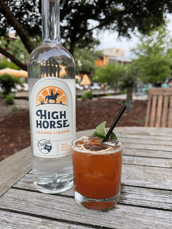 HIGH HORSE ORANGE LIQUEUR