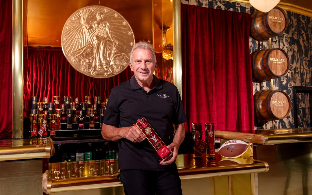 GOLD BAR BLENDED AMERICAN WHISKEY PREMIUM BLEND JOE MONTANA