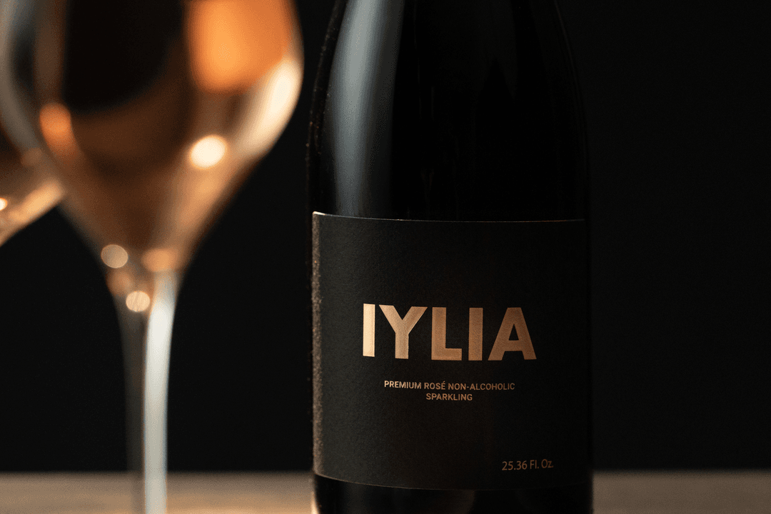 IYLIA PREMIUM ROSÉ NON-ALCOHOLIC SPARKLING