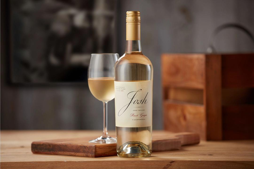 JOSH CELLARS PINOT GRIGIO