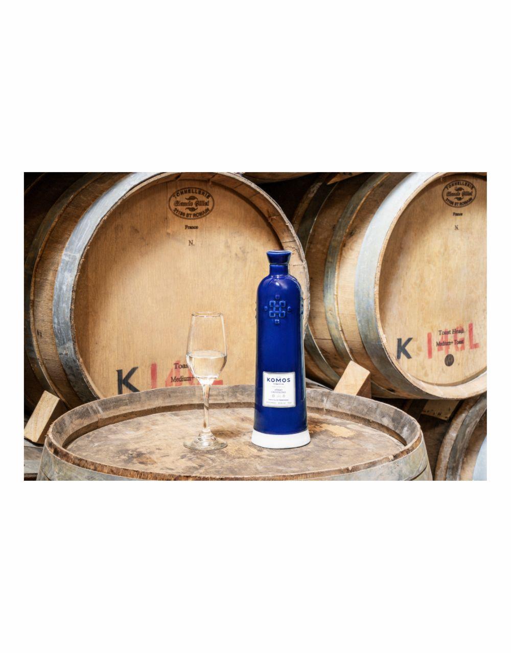 TEQUILA KOMOS AÑEJO CRISTALINO