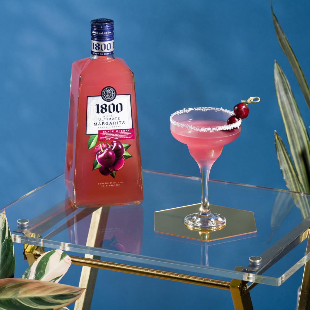 1800 ULTIMATE BLACK CHERRY MARGARITA TEQUILA COCKTAIL