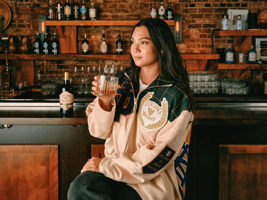 IRISH SPIRIT JACKET COLLECTION WITH TEELING NOTRE DAME SMALL BATCH BOTTLE