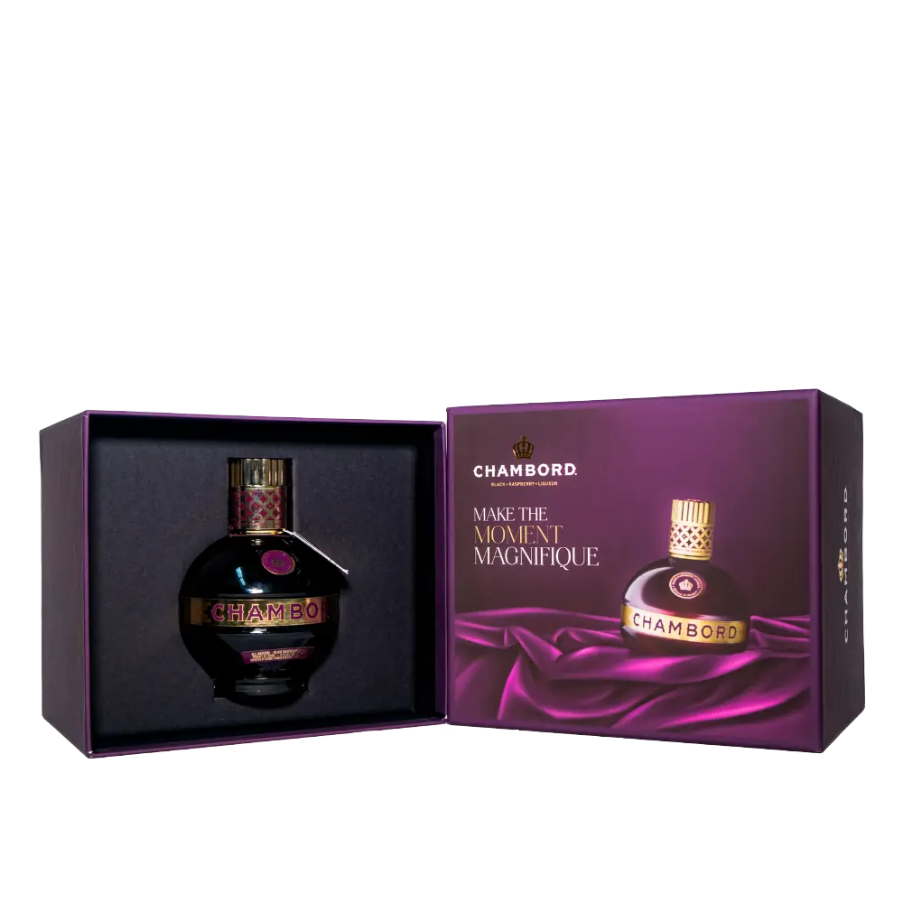 CHAMBORD LIQUEUR’S NEW YEAR’S EVE NIGHT IN KIT