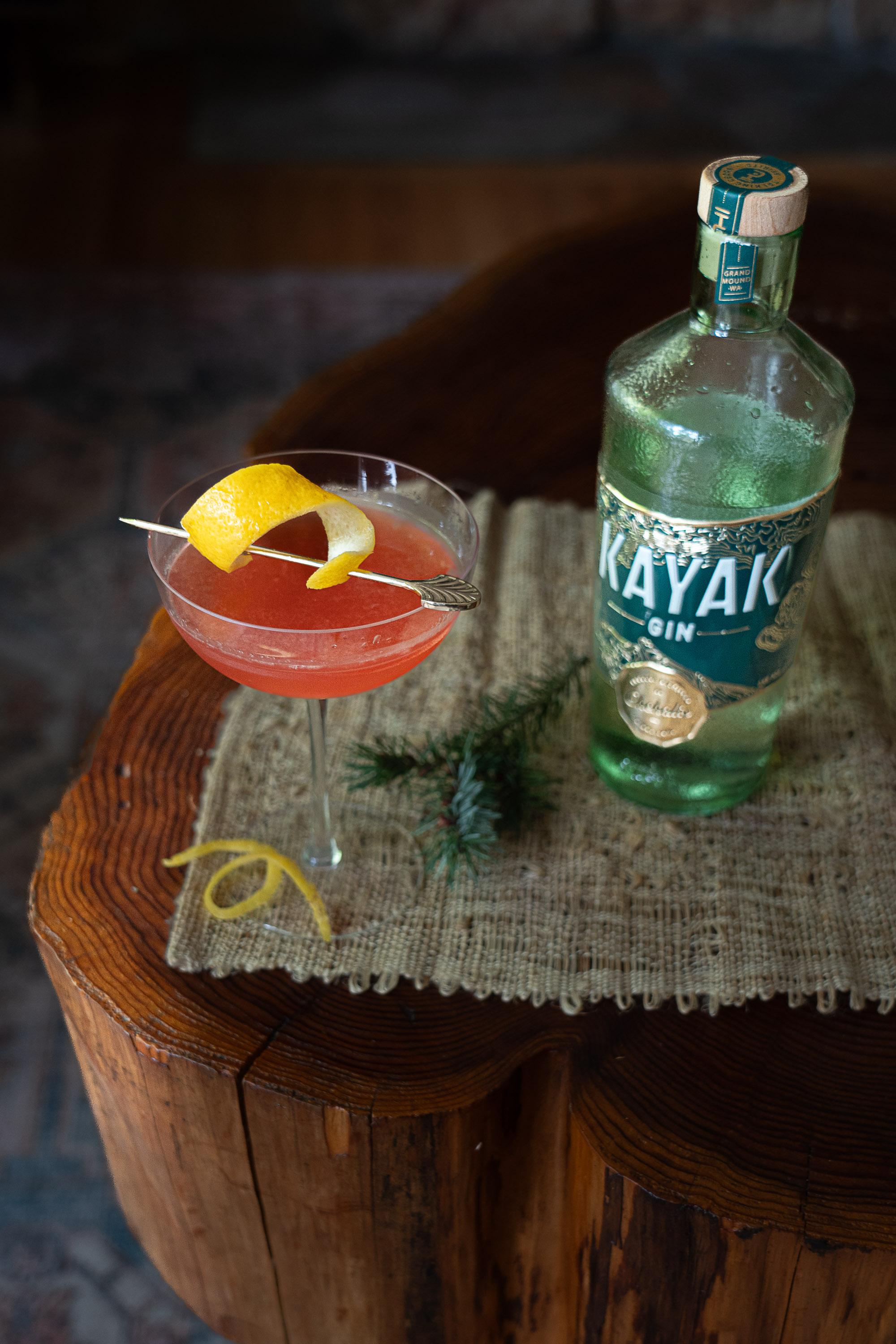 TALKING CEDAR KAYAK GIN