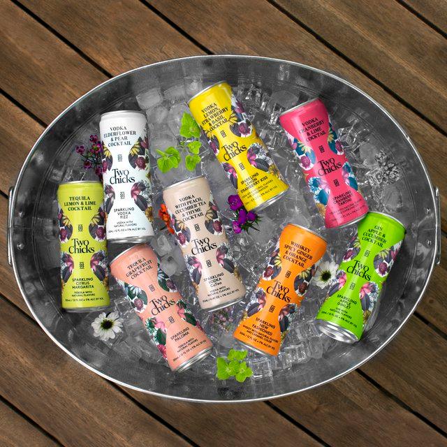 TWO CHICKS COCKTAILS SPARKLING APPLE GIMLET