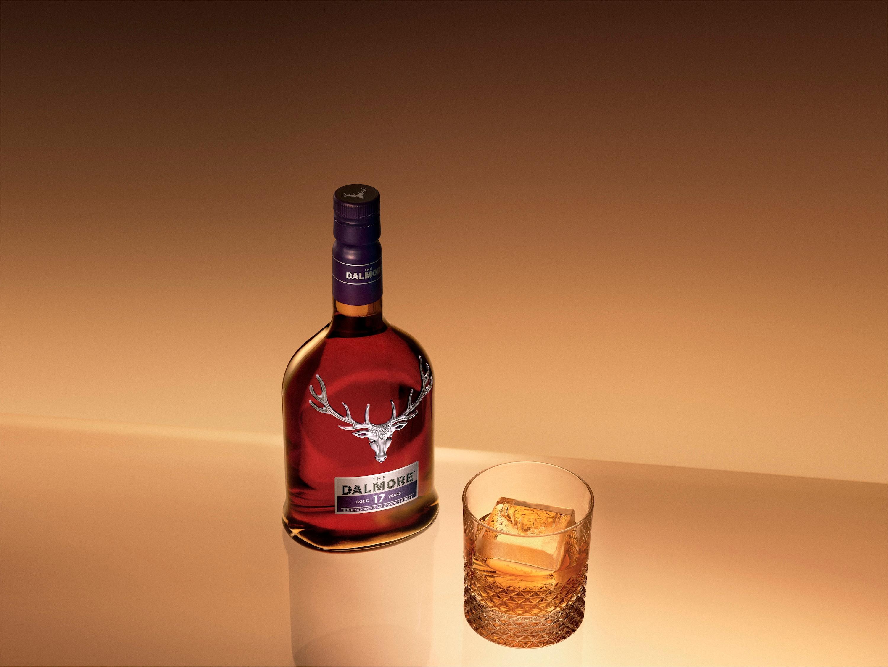 THE DALMORE 17 YEAR OLD SINGLE MALT SCOTCH WHISKY