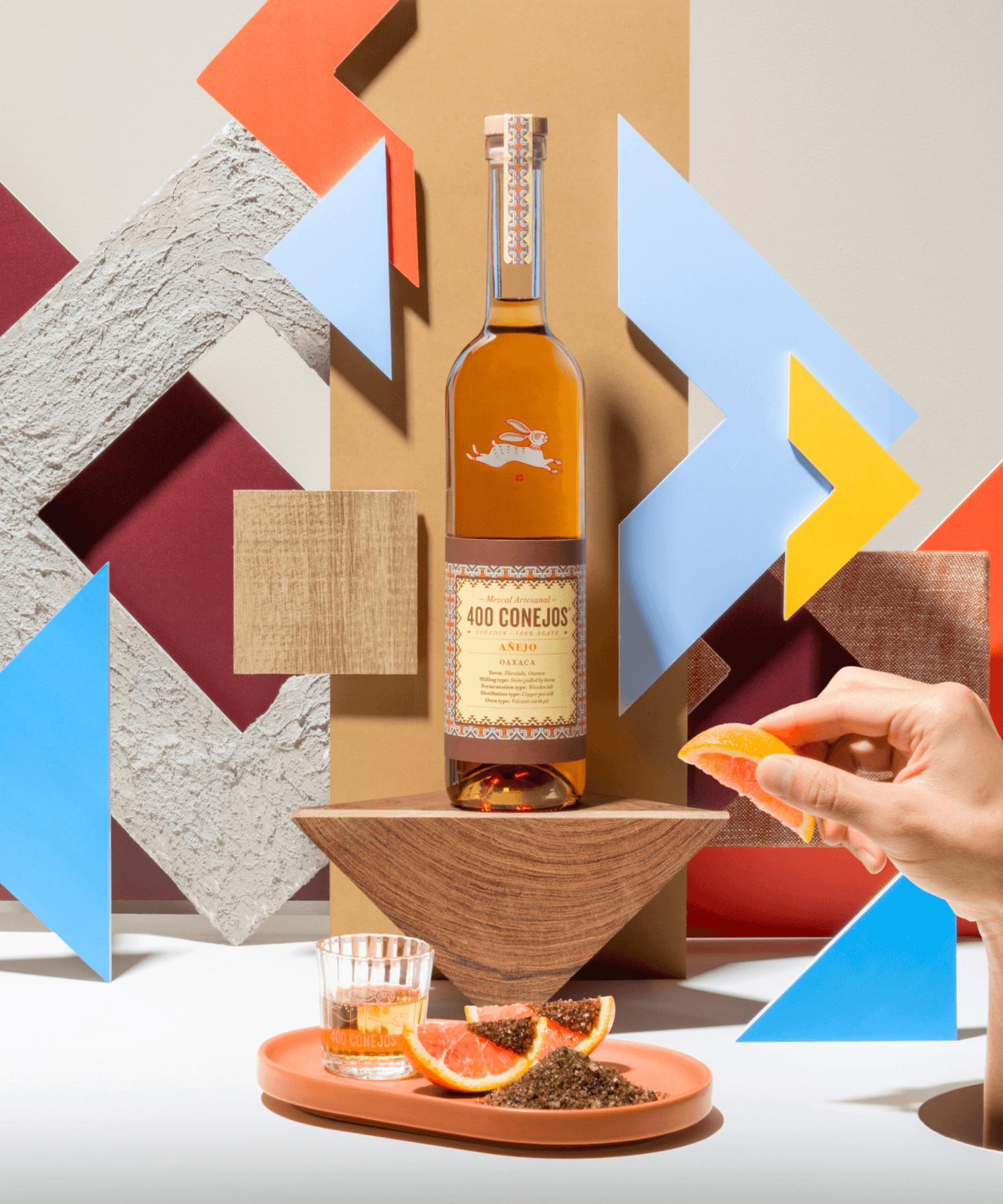 400 CONEJOS AÑEJO MEZCAL