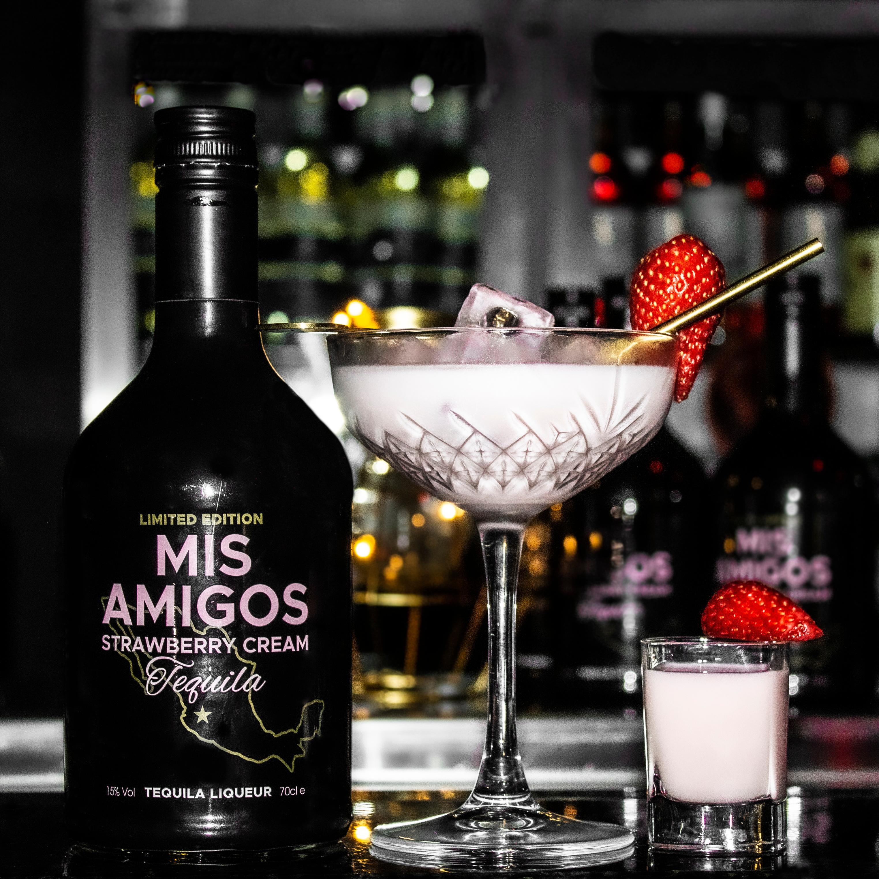 MIS AMIGOS STRAWBERRY CREAM TEQUILA