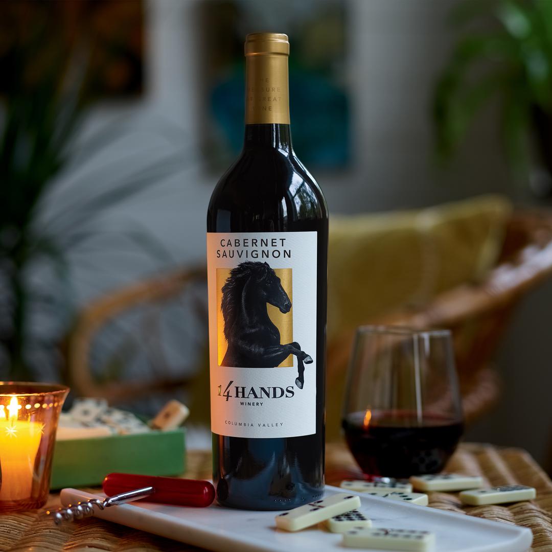 14 HANDS CABERNET SAUVIGNON