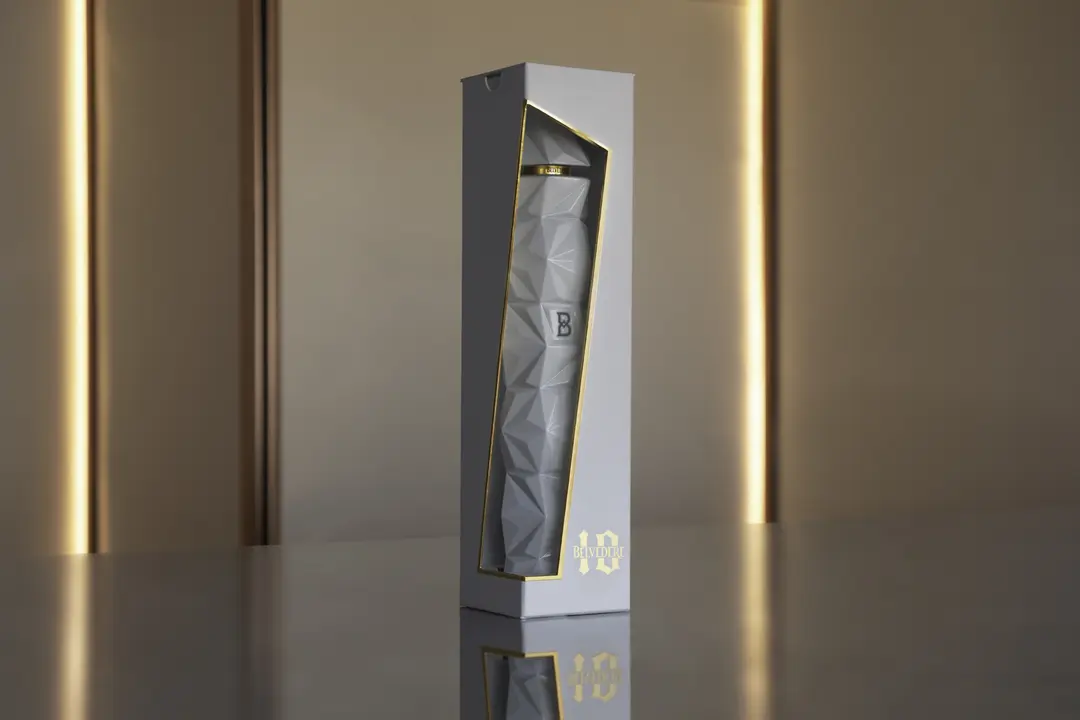 BELVEDERE 10 WITH GIFT BOX