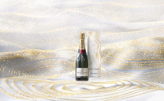 Moët & Chandon End of Year 2023 Impérial Brut Giftbox - Lifestyle