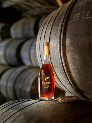 Rémy Martin La Coupe Cognac 300 Year Anniversary Limited Edition - Lifestyle