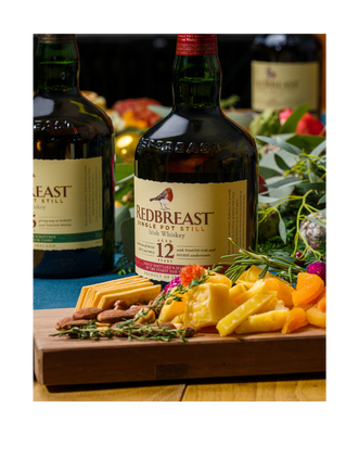 Redbreast 12 Year Old Cask Strength - Lifestyle
