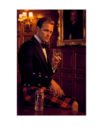 Limited Edition - The Sassenach Blended Scotch Whisky - Lifestyle