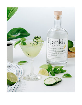 Frankly Organic Original Vodka - Lifestyle