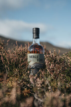 Meikle Toir 'The Original' Single Malt Scotch - Lifestyle