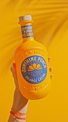 Sunshine Punch Orange Creme - Lifestyle