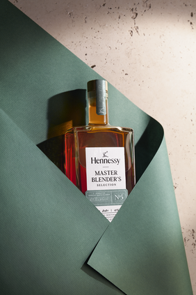 Hennessy Master Blender's No 5 Cognac, , main_image_2