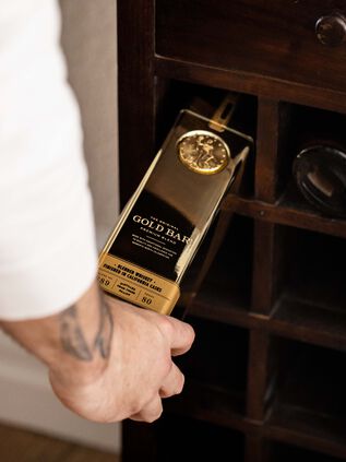 Gold Bar® Whiskey - Lifestyle