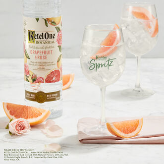 Ketel One® Botanical Grapefruit & Rose - Lifestyle