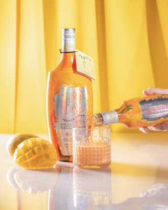 Thirstday Mango Tequila Cream Gift Pack - Lifestyle