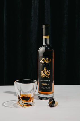 2XO The Tribute Blend Straight Bourbon Whiskey - Lifestyle