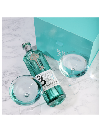 No.3 Gin Perfect Martini Gift Set - Lifestyle