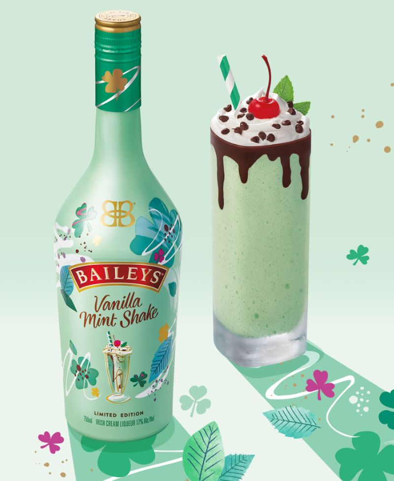 Bottle of Baileys Vanilla Mint Shake Irish Cream Liqueur and a green milkshake