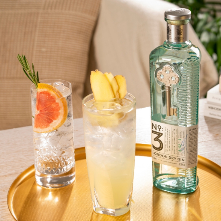 <h3><strong>GIN, PERFECTED</strong></h3><p>Immerse yourself in a symphony of flavors where juniper, citrus, and spice seamlessly intertwine to create an extraordinary sipping experience.</p>